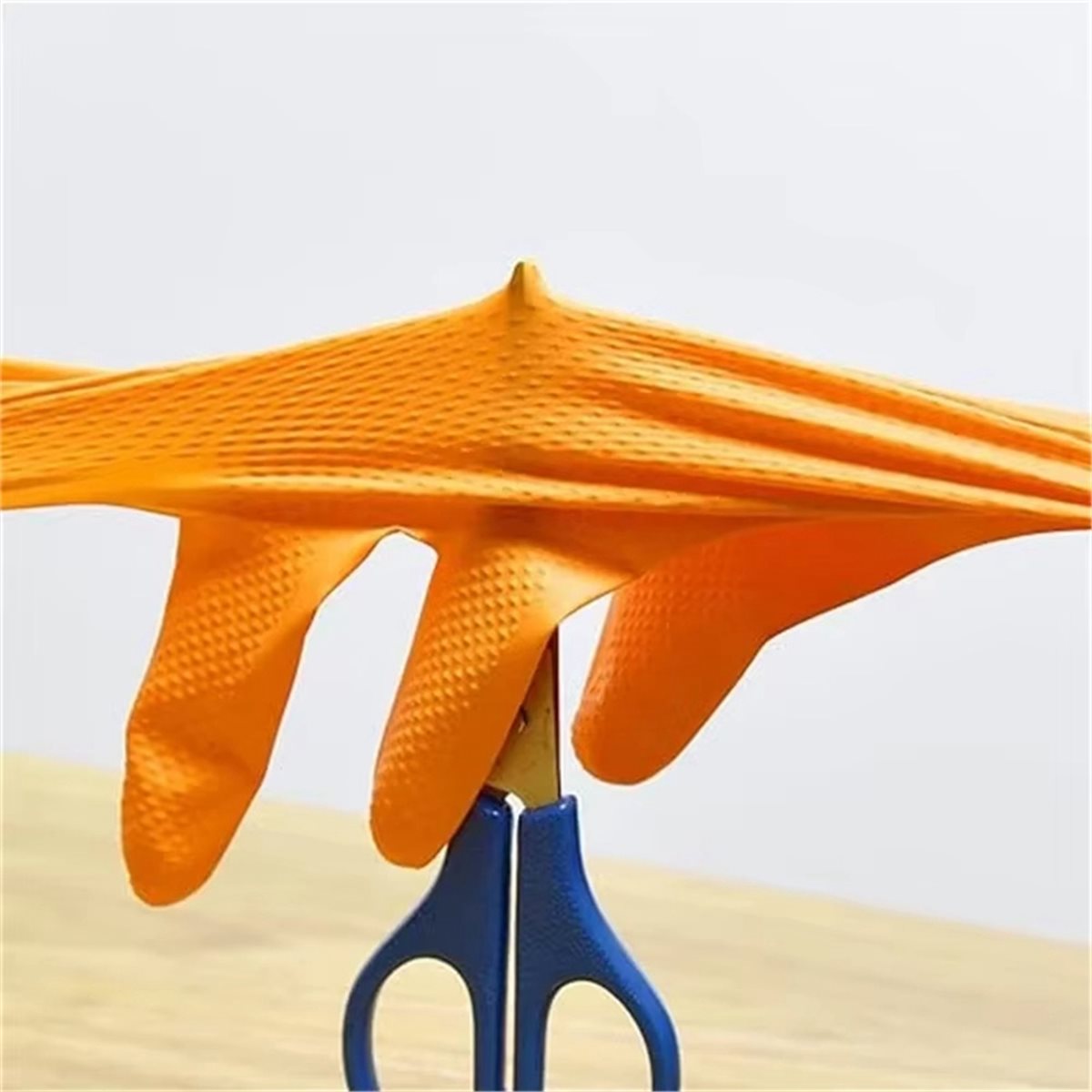 NOWE Wytrzymałe Pomarańczowe R – Nitrile Mechanic Glove recenzja i cena